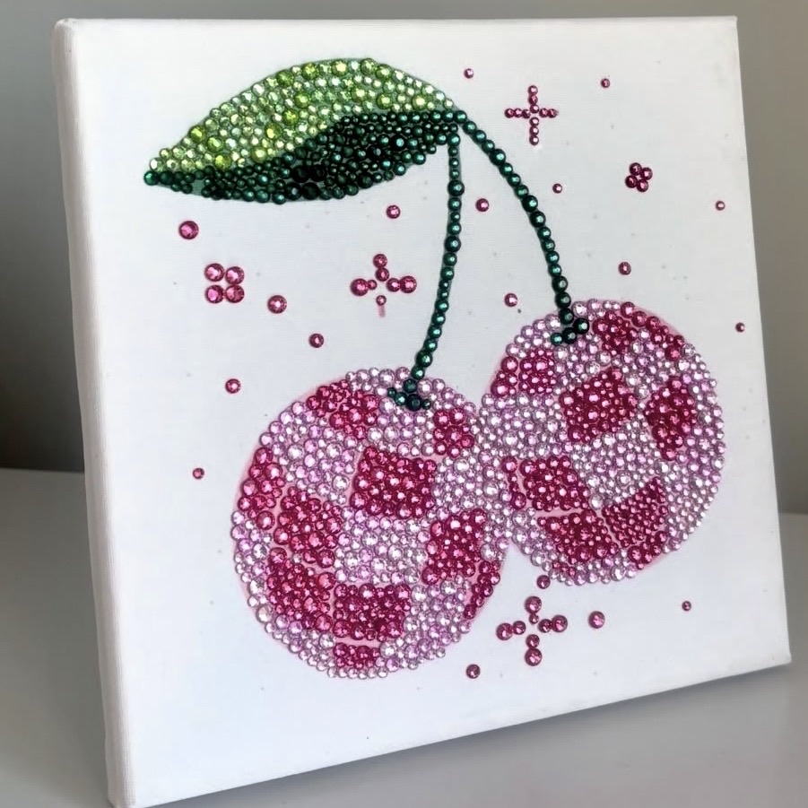 Diamond art sur toile au Fun Lab — cerises